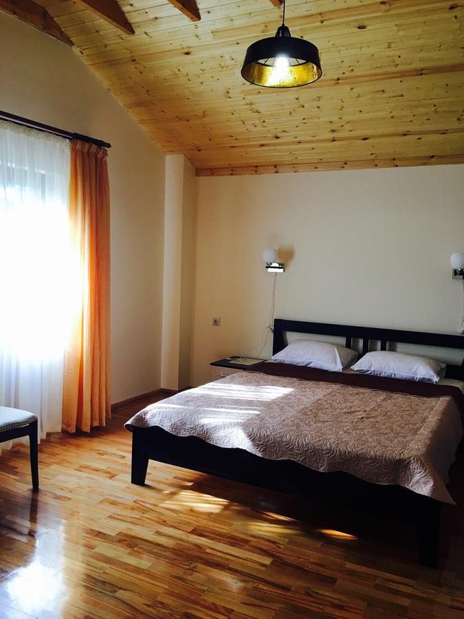 Киараз Старт Hotell Pizunda Exteriör bild