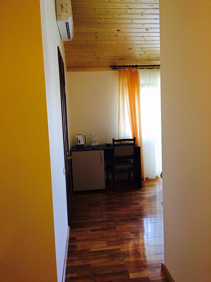 Киараз Старт Hotell Pizunda Exteriör bild