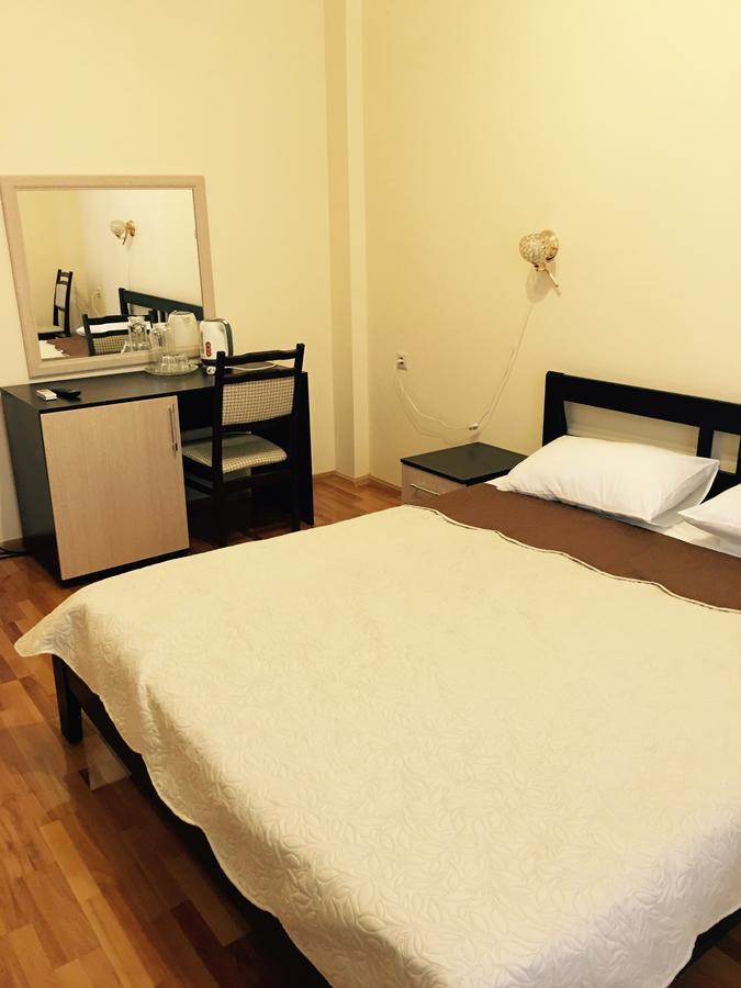 Киараз Старт Hotell Pizunda Exteriör bild