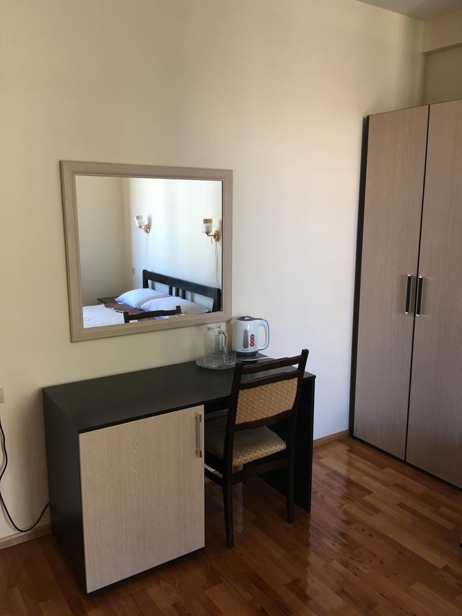 Киараз Старт Hotell Pizunda Exteriör bild