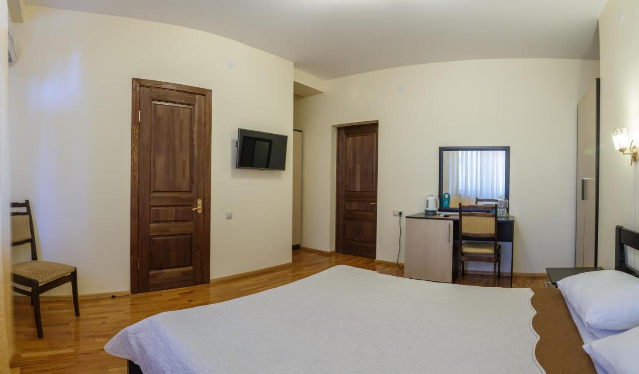 Киараз Старт Hotell Pizunda Exteriör bild