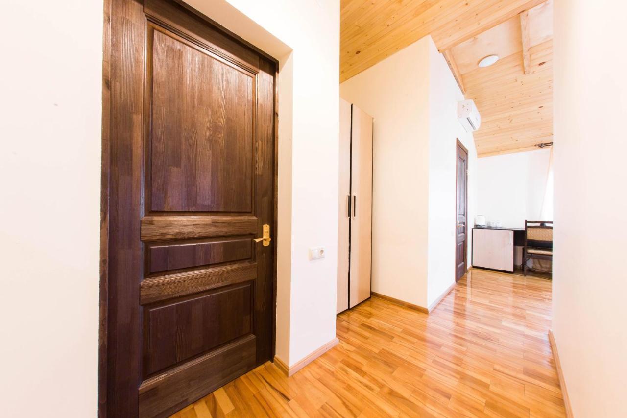 Киараз Старт Hotell Pizunda Exteriör bild